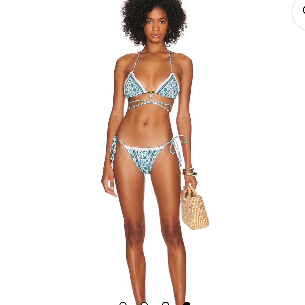 Luna Bananhot Bikini Set Size Small, like new - Picture 3 of 12